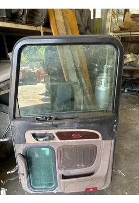 PETERBILT 389 Door Assembly, Front