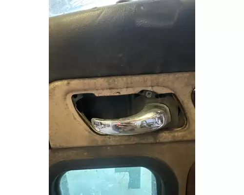 PETERBILT 389 Door Assembly, Front