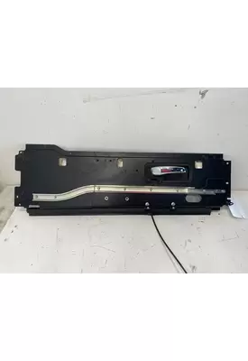 PETERBILT 389 Door Window Regulator, Front