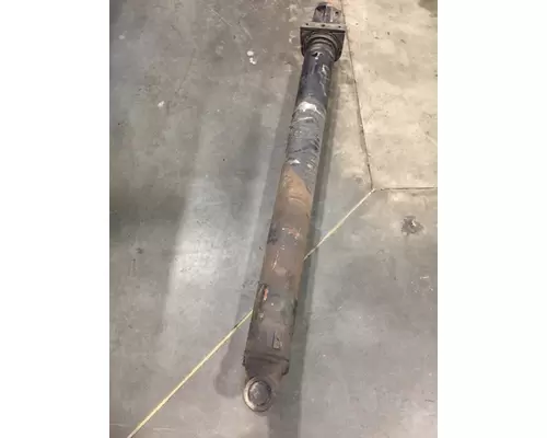 PETERBILT 389 Drive Shaft, Front