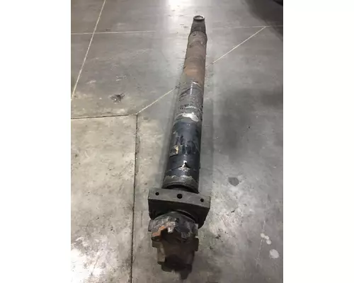 PETERBILT 389 Drive Shaft, Front