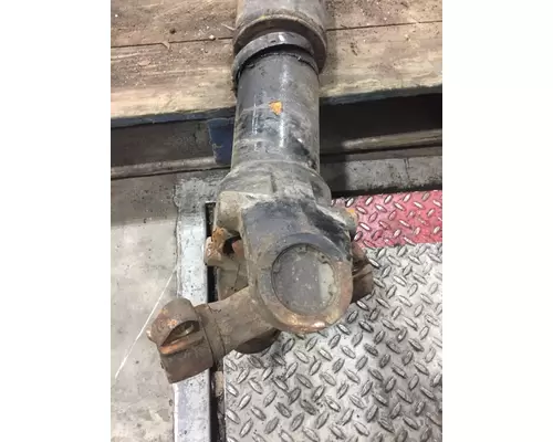 PETERBILT 389 Drive Shaft, Rear