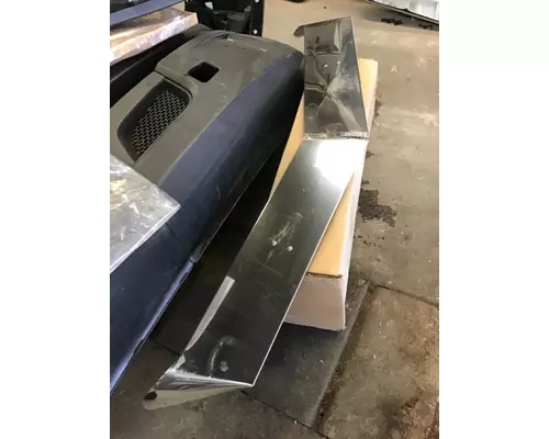 PETERBILT 389 EXTERIOR SUN VISOR