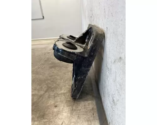 PETERBILT 389 Engine Mounts