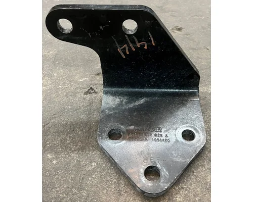PETERBILT 389 Engine Mounts