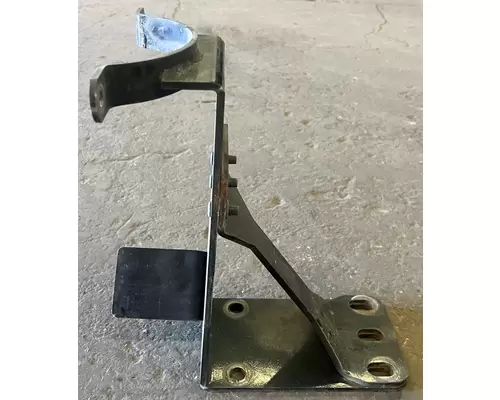 PETERBILT 389 Exhaust Bracket