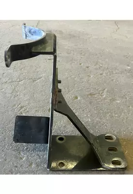 PETERBILT 389 Exhaust Bracket