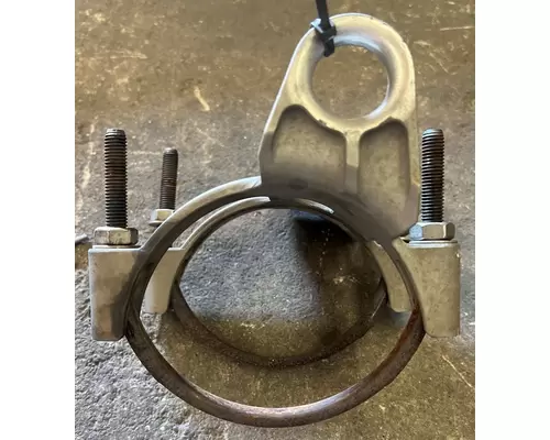 PETERBILT 389 Exhaust Bracket