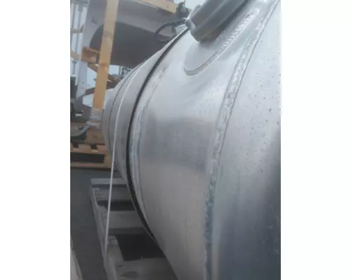 PETERBILT 389 FUEL TANK