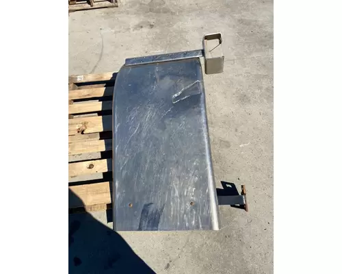 PETERBILT 389 Fender Extension