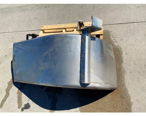 PETERBILT 389 Fender Extension