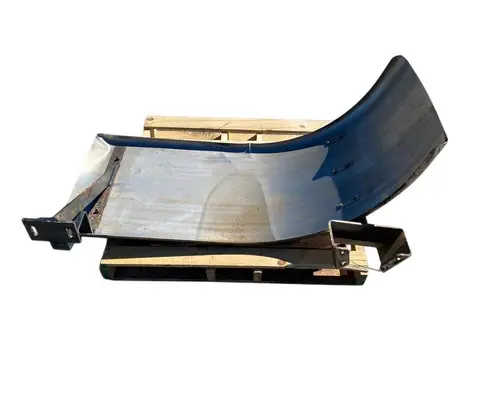 PETERBILT 389 Fender Extension