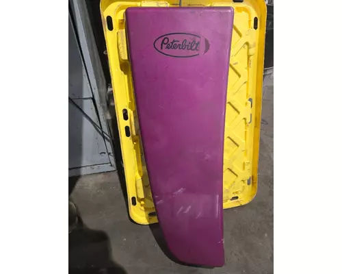 PETERBILT 389 Fender Extension