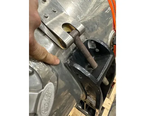 PETERBILT 389 Fuel Tank