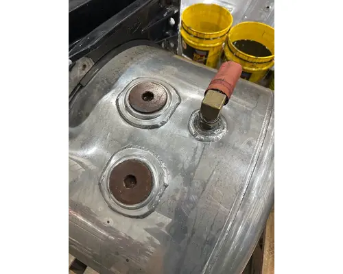 PETERBILT 389 Fuel Tank