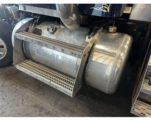 PETERBILT 389 Fuel Tank