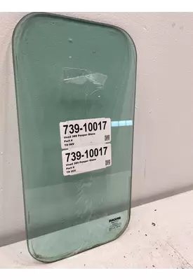 PETERBILT 389 Glass