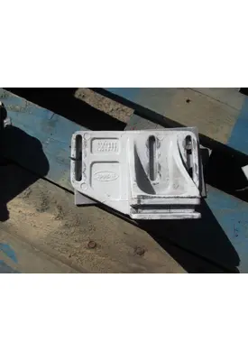 PETERBILT 389 HOOD HINGE