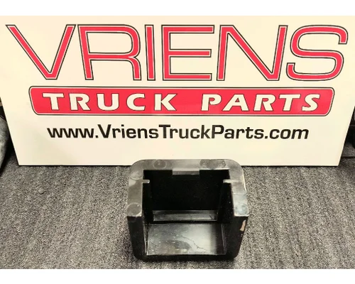 PETERBILT 389 Hood Parts