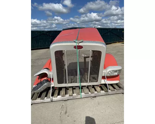 PETERBILT 389 Hood