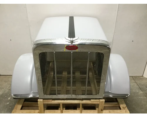 PETERBILT 389 Hood