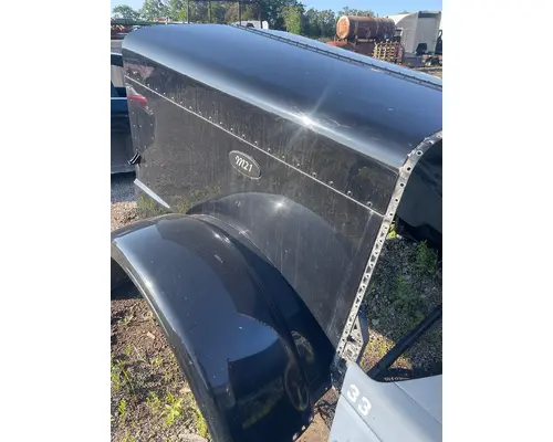 PETERBILT 389 Hood