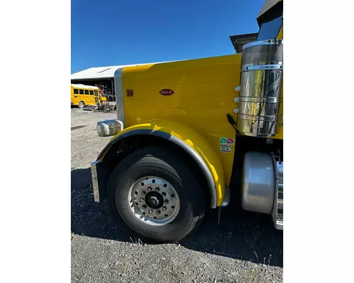 PETERBILT 389 Hood