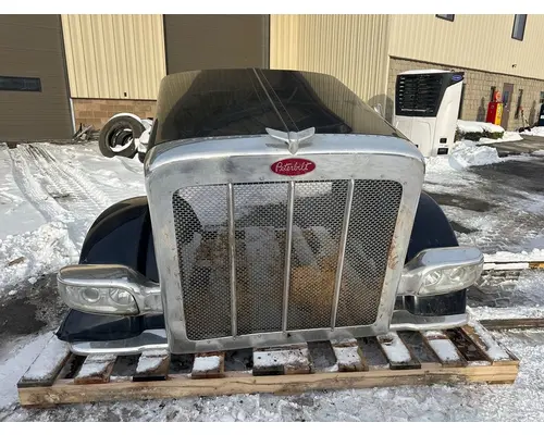 PETERBILT 389 Hood
