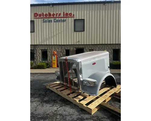 PETERBILT 389 Hood