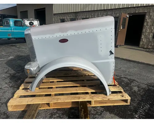 PETERBILT 389 Hood