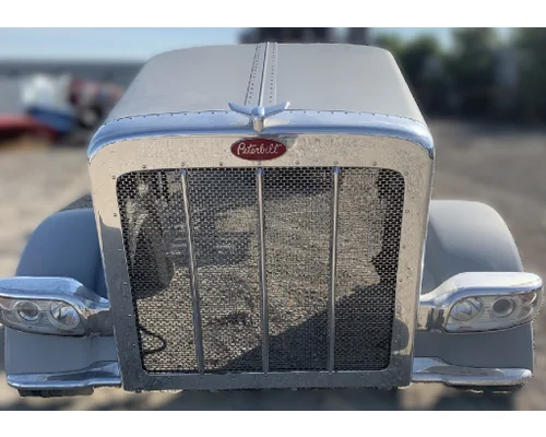 PETERBILT 389 Hood