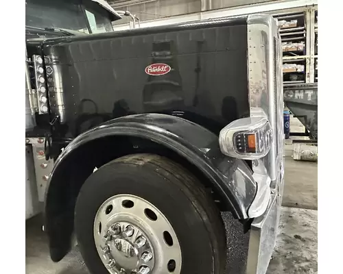 PETERBILT 389 Hood