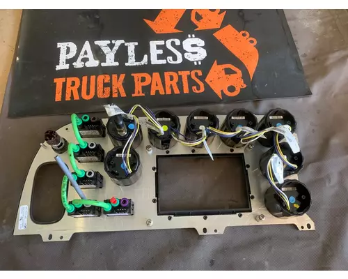 PETERBILT 389 Instrument Cluster