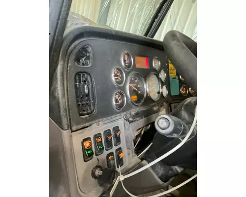 PETERBILT 389 Instrument Cluster