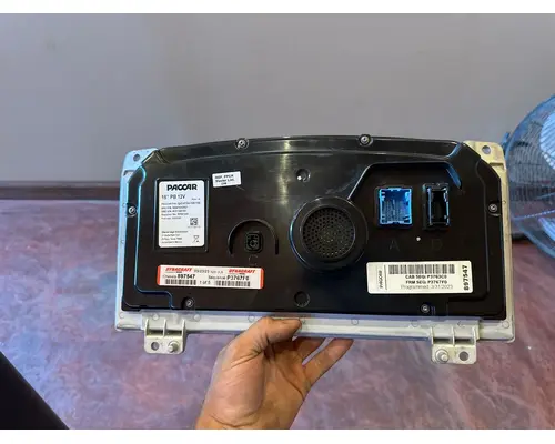 PETERBILT 389 Instrument Cluster