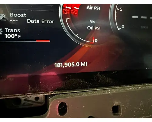 PETERBILT 389 Instrument Cluster