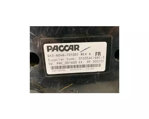 PETERBILT 389 Instrument Cluster