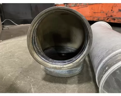 PETERBILT 389 Intake Manifold