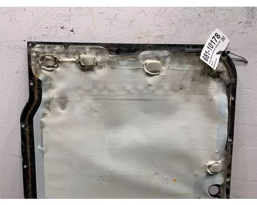 PETERBILT 389 Interior Door Panel