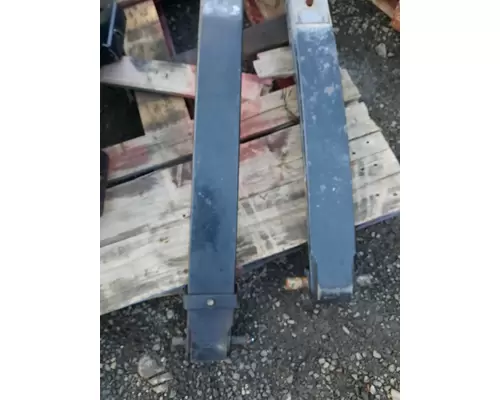 PETERBILT 389 LEAF SPRING, FRONT