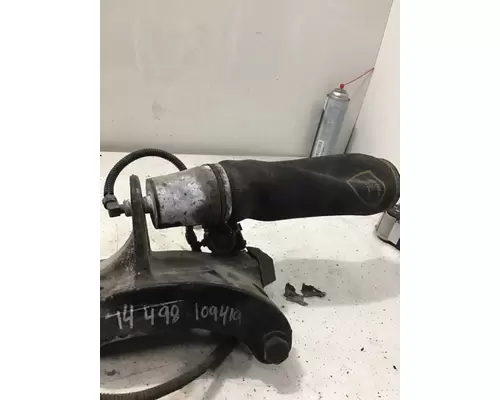 PETERBILT 389 Mounts, Cab