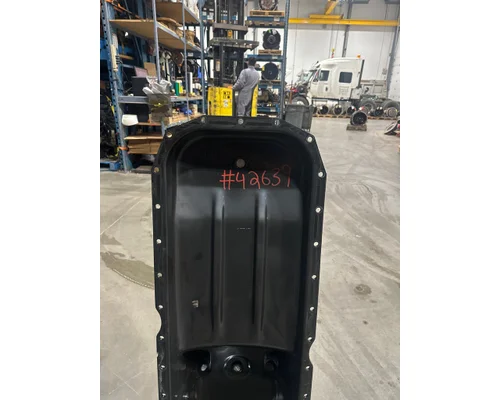 PETERBILT 389 Oil Pan