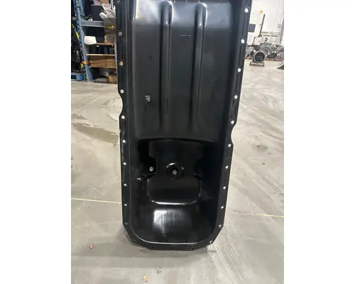 PETERBILT 389 Oil Pan