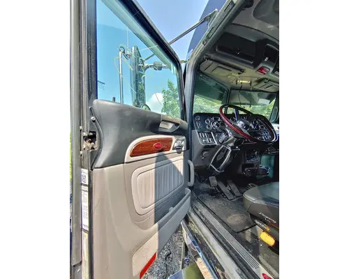PETERBILT 389 Rebuilders