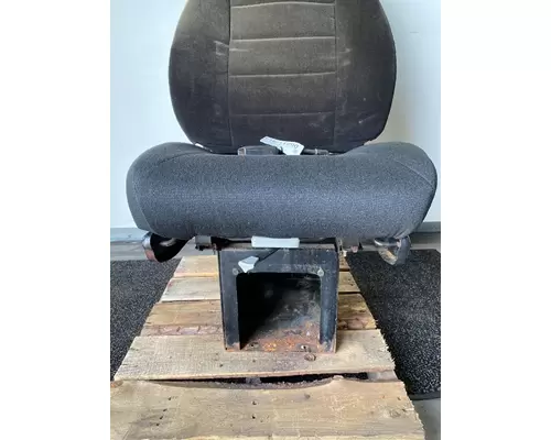 PETERBILT 389 Seat, Front