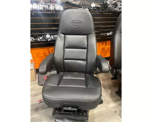 PETERBILT 389 Seat, Front