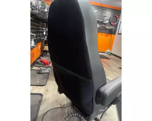 PETERBILT 389 Seat, Front