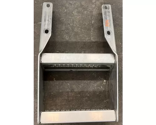 PETERBILT 389 Step