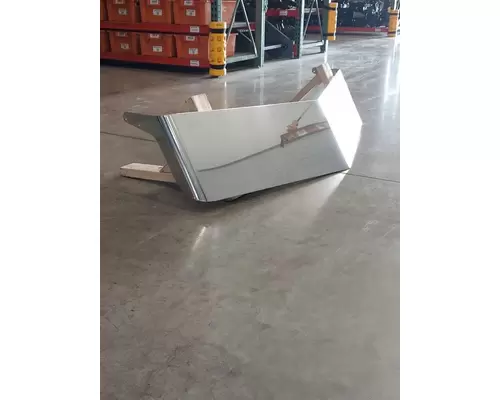 PETERBILT 389 Sun Visor (External)