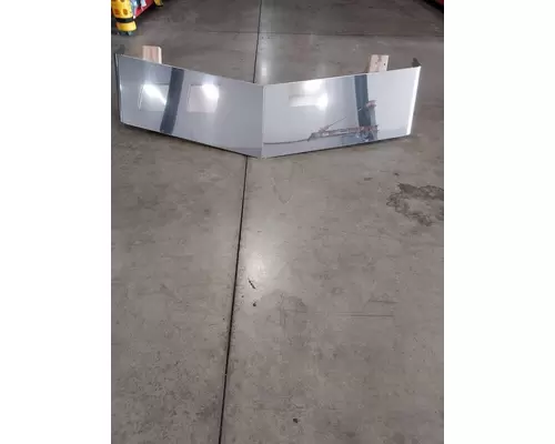 PETERBILT 389 Sun Visor (External)
